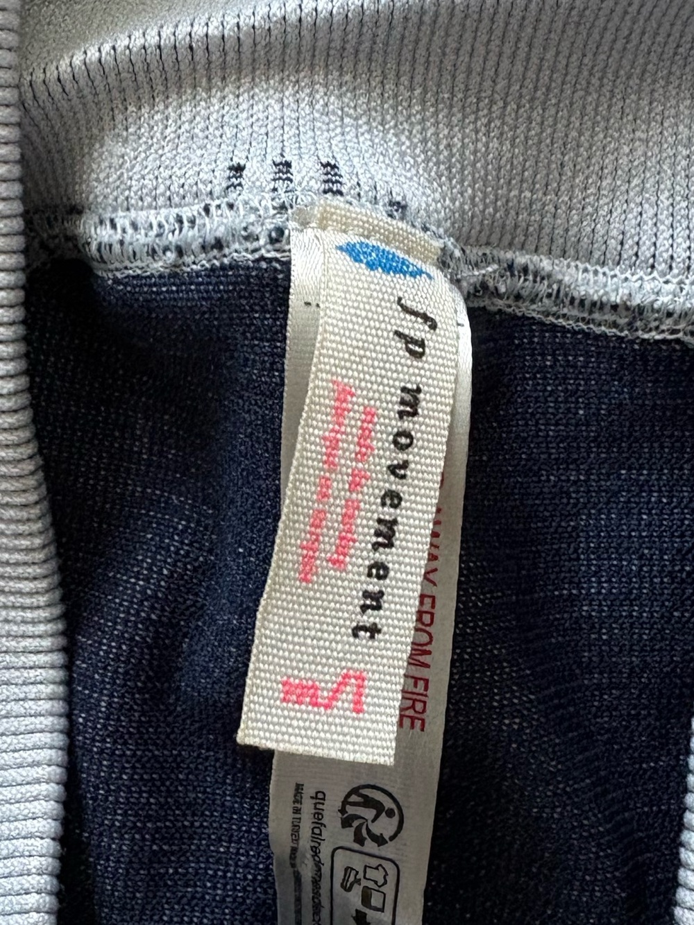 NWT Free People Women’s FP Movement Myoko Jacquard Base Leggings. Size M/L. - Picture 6 of 7